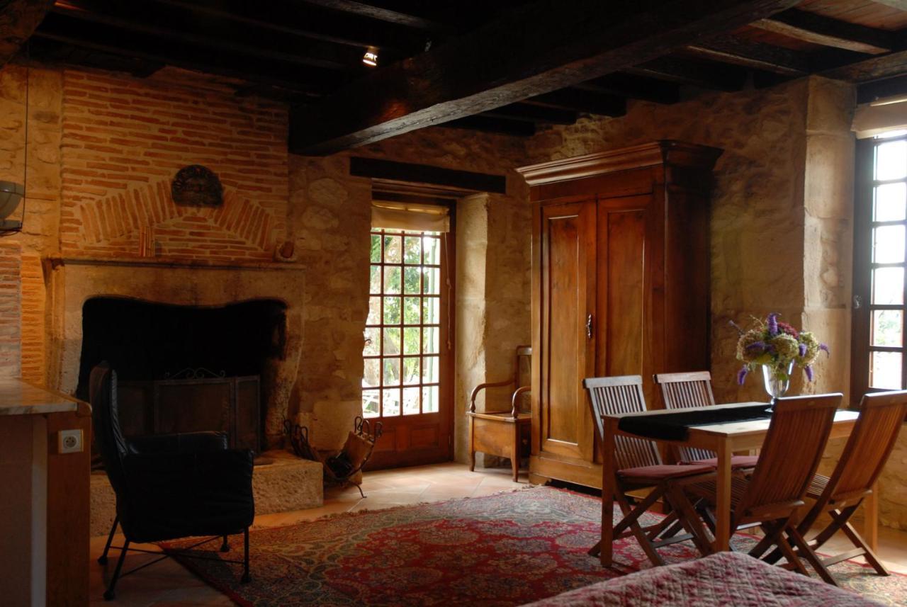 Chambres d'Hôtes La Bastide des Trémières Saint-Antoine-de-Breuilh Extérieur photo